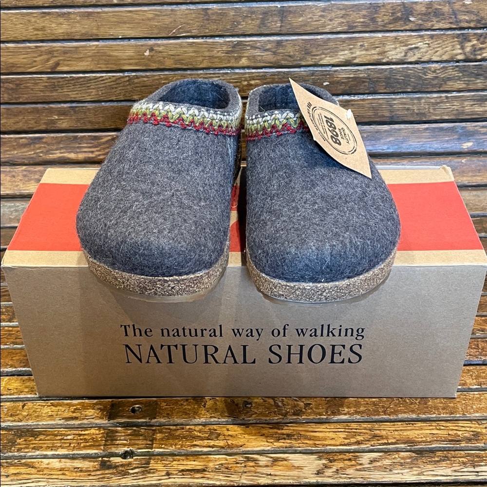 Haflinger Gray Wool Mules with Red and Green Trim
